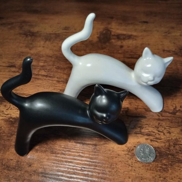 Statue Figurine Sculpture Home Decor, 2-Pack Cat Statue Set Gifts for Cat - Picture 2 of 11